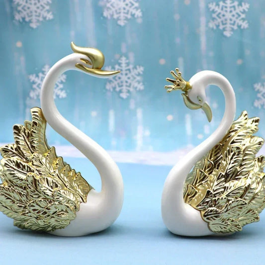 Elegant Grace: Swan Figurine Duo for Enchanting Ambiance